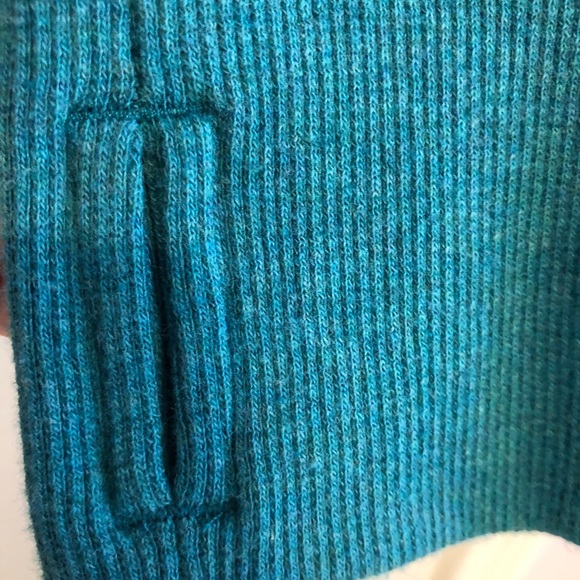 L. L. Bean Cozy Pullover, Cowl Neck, Women’s Size Large - Picture 4 of 9